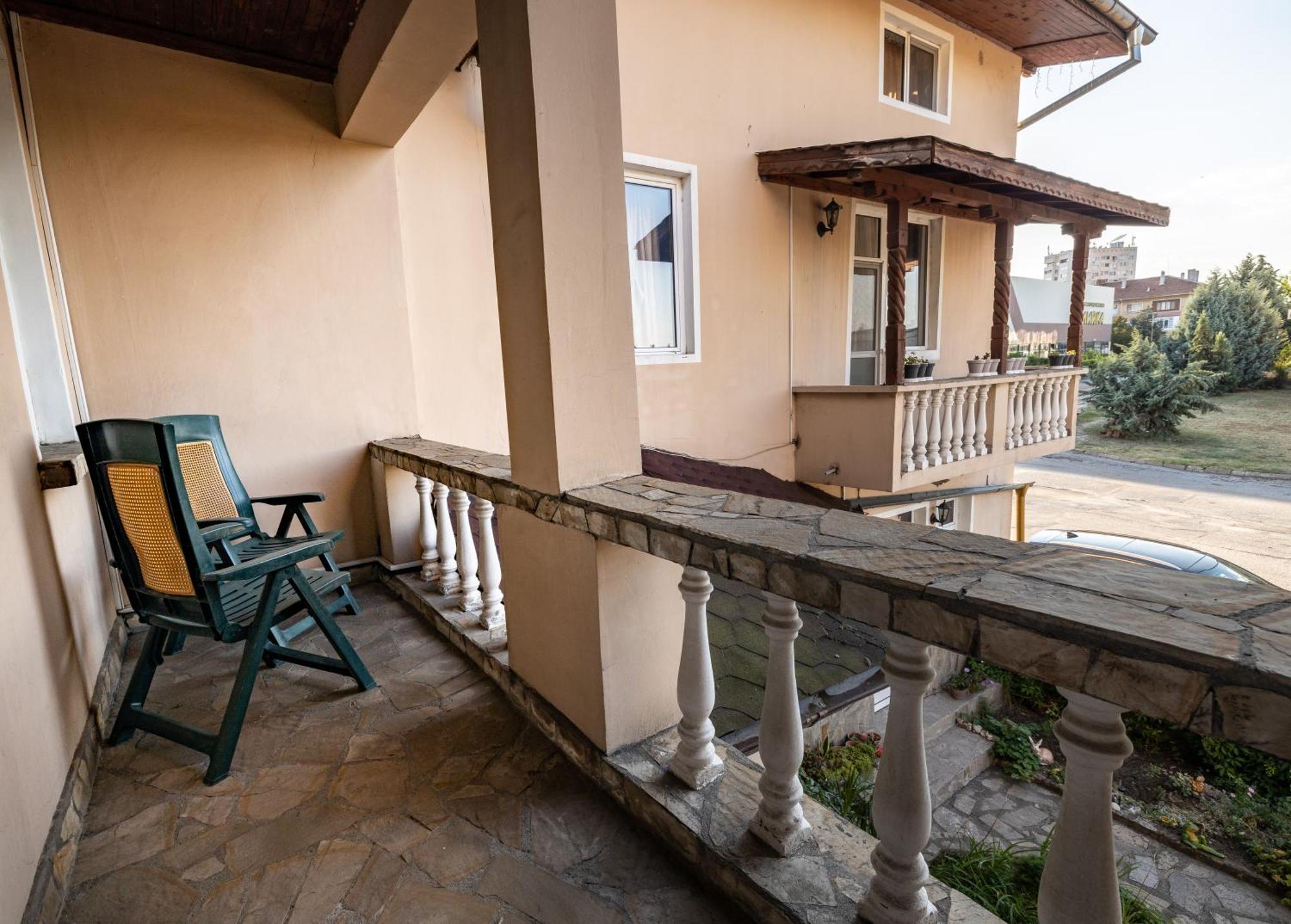 Hotel Kibor Gulubovo  Zewnętrze zdjęcie