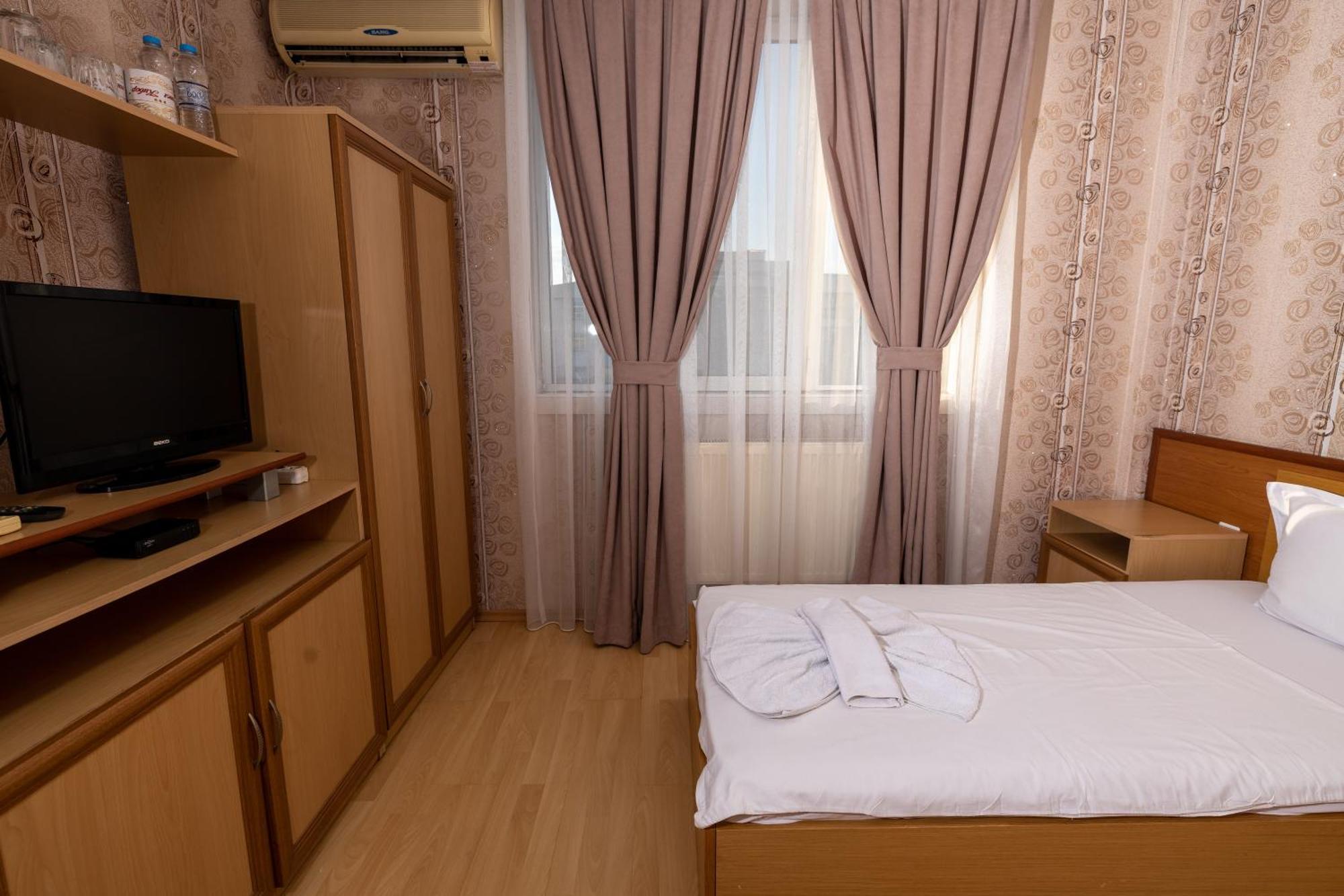 Hotel Kibor Gulubovo  Zewnętrze zdjęcie