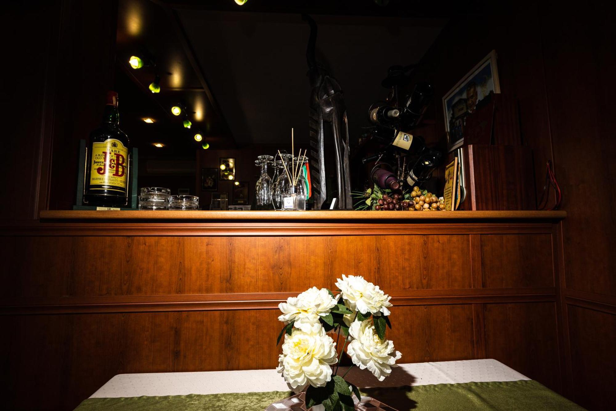 Hotel Kibor Gulubovo  Zewnętrze zdjęcie