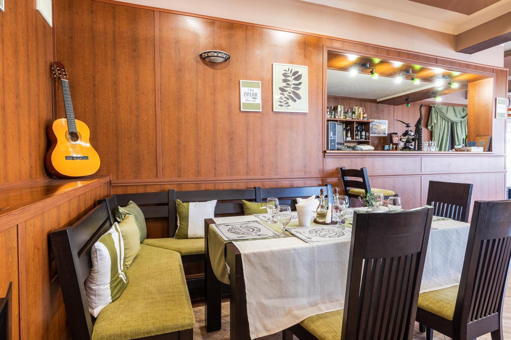 Hotel Kibor Gulubovo  Zewnętrze zdjęcie