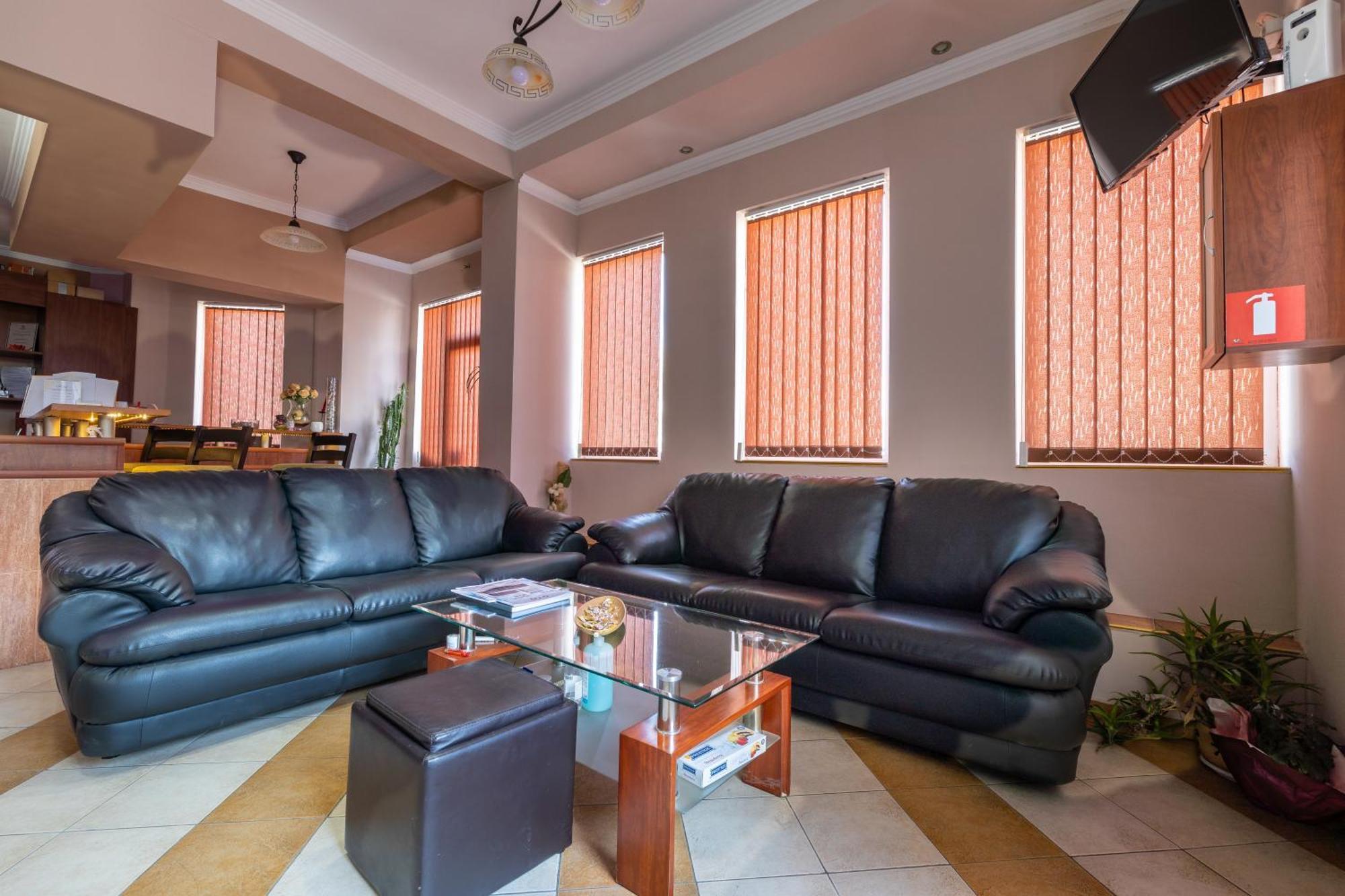 Hotel Kibor Gulubovo  Zewnętrze zdjęcie