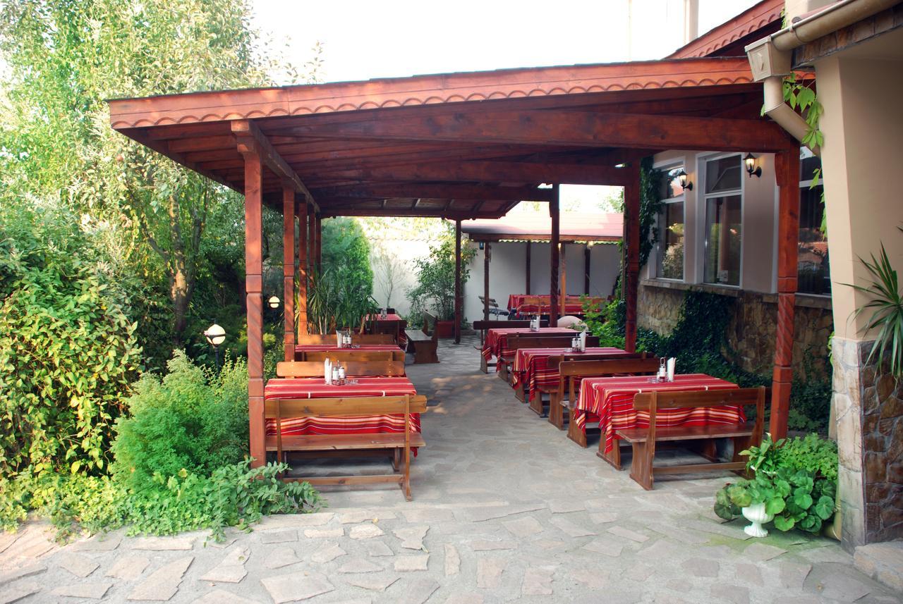Hotel Kibor Gulubovo  Zewnętrze zdjęcie
